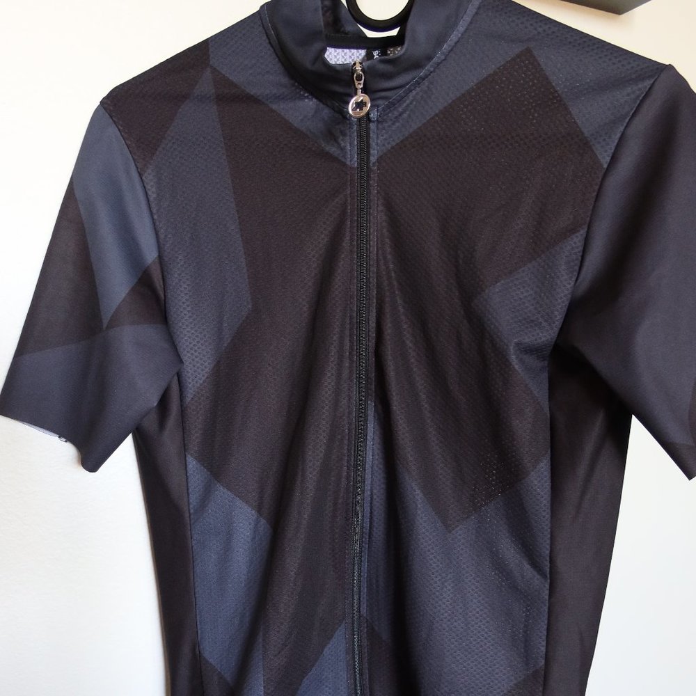ASSOS -- rock short sleeve jersey **brand new**